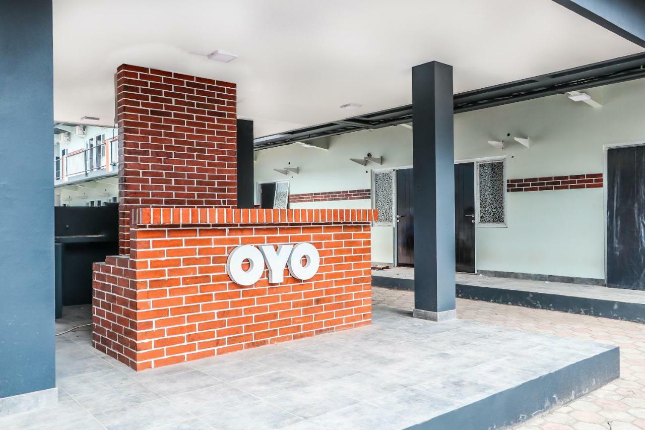 Oyo 488 Tekno Residence South Tangerang 外观 照片