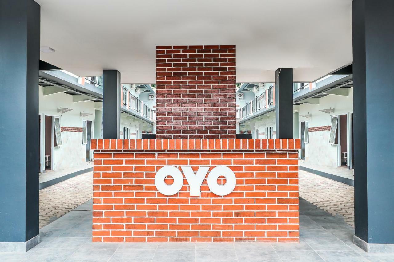 Oyo 488 Tekno Residence South Tangerang 外观 照片