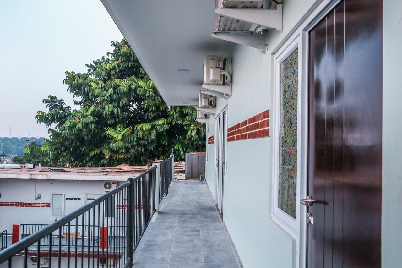 Oyo 488 Tekno Residence South Tangerang 外观 照片